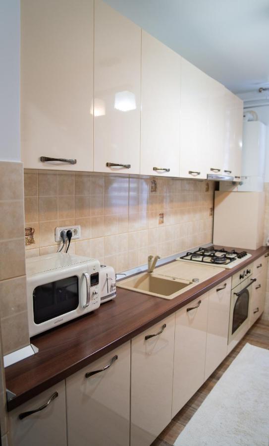 Ultracentral Golden Apartament 2 Suceava Exterior foto